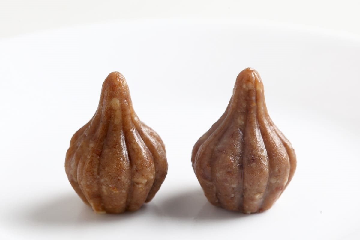 Chikoo Modak